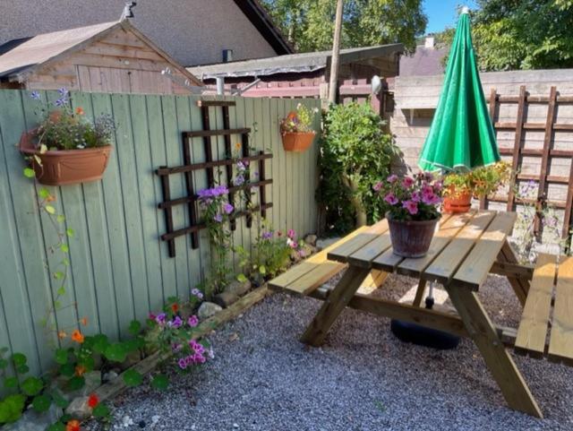 Villa The Wee Hoose Near Loch Ness, Private Garden, Private Parking Drumnadrochit Exterior foto